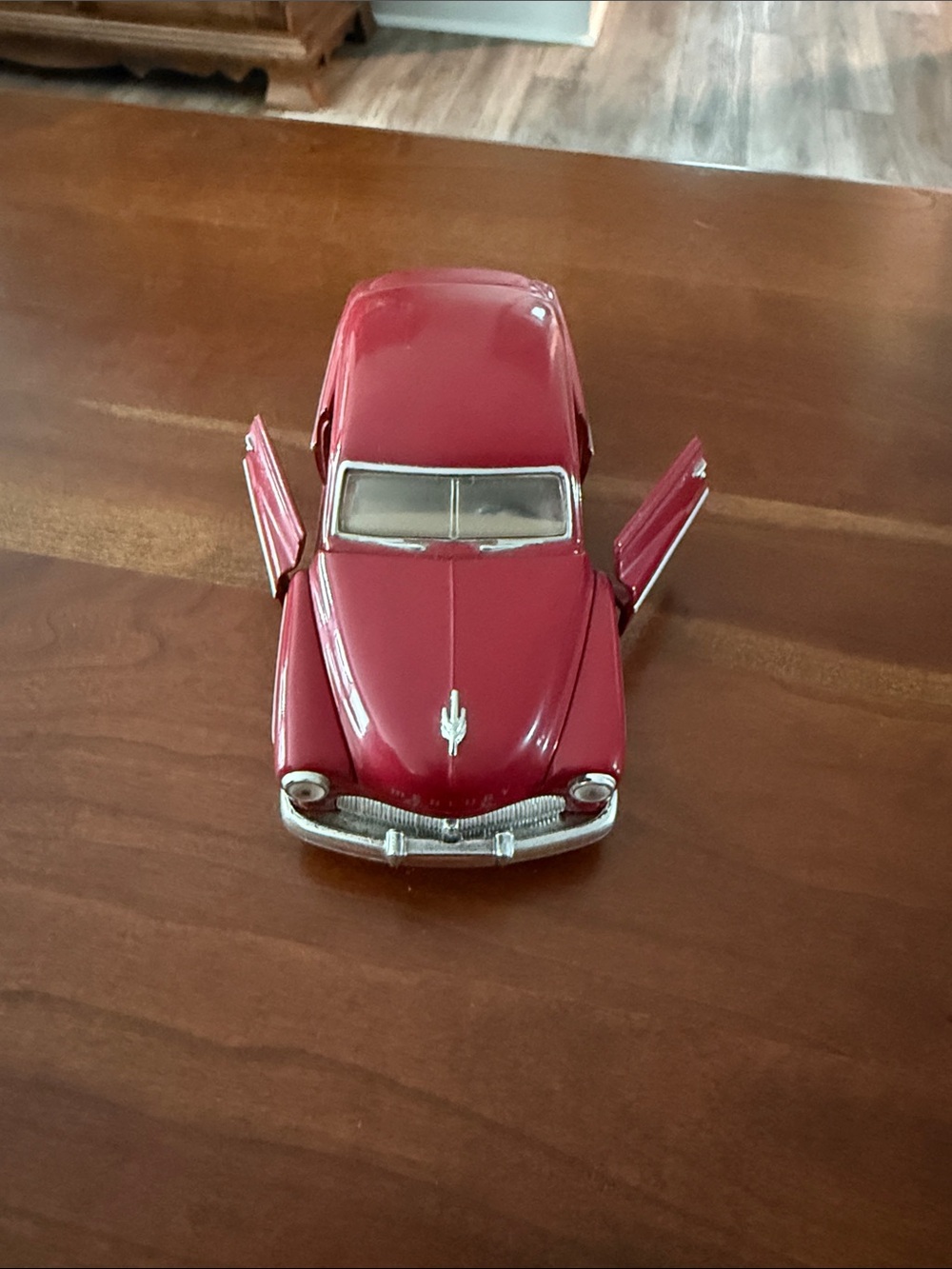 1949 Mercury Red Die-Cast Collectible Car – Classic Vintage Style - Picture 3 of 8
